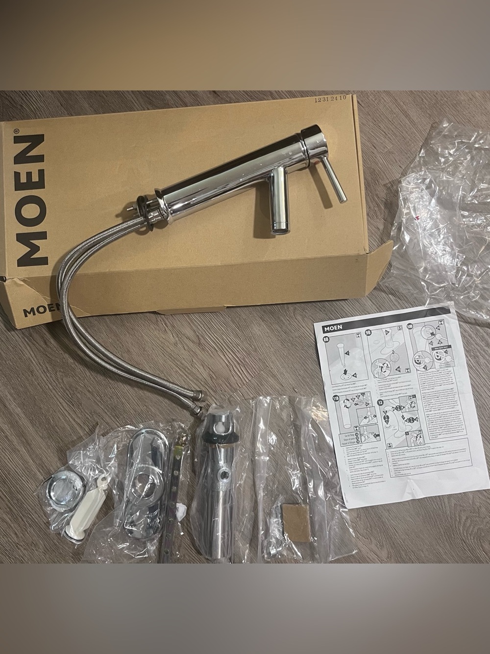 MOEN Faucet excellent condition